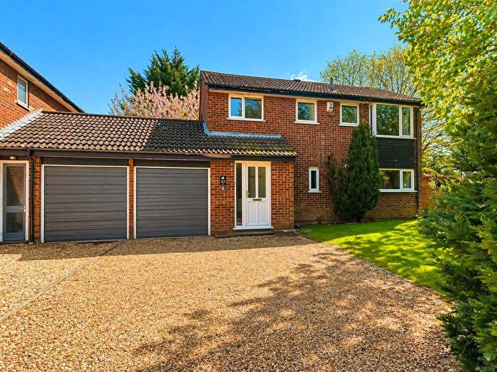 6 Bedroom Detached House For Sale In Peverell Road, Norwich, NR5