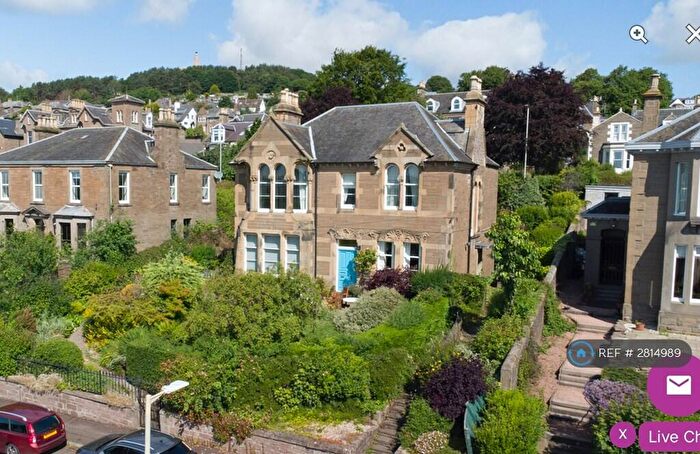 3 Bedroom Flat To Rent In Panmure Terrace, Dundee, DD3