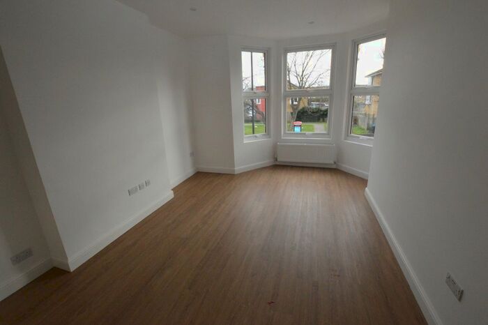 1 Bedroom Flat To Rent In Morland Road, Addiscombe, Croydon CR0