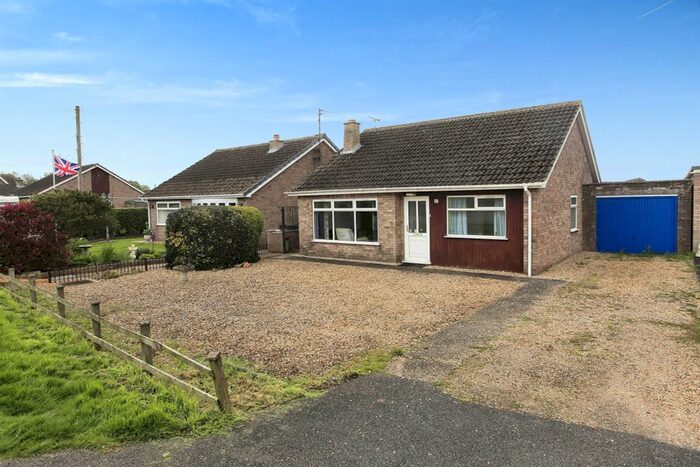 3 Bedroom Detached Bungalow For Sale In Soke Road, Newborough, Peterborough, PE6