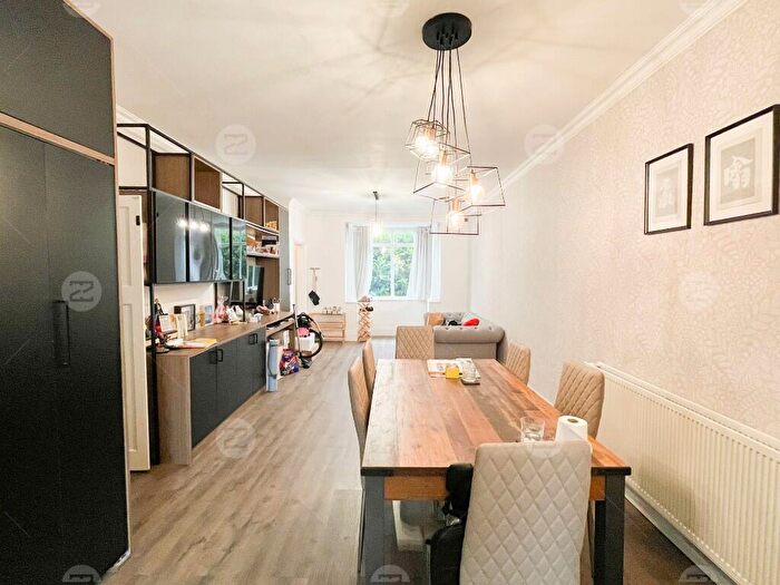 2 Bedroom Semi Detached House For Sale In Lumb Lane, Manchester, Greater Manchester, M34