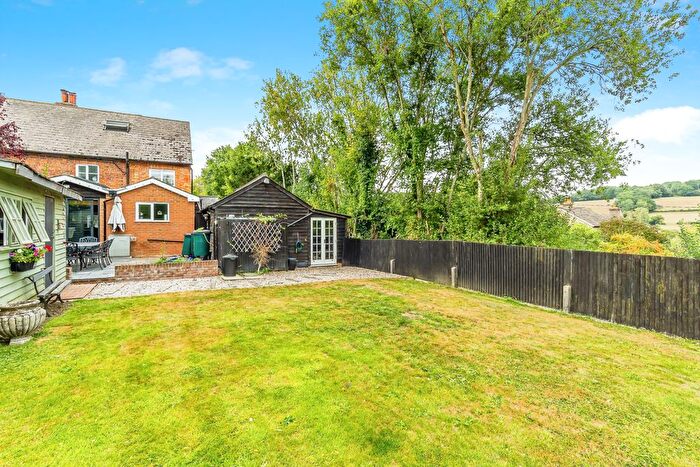 4 Bedroom Semi-detached House For Sale In Brooks Villas, Tunbridge Wells, TN3