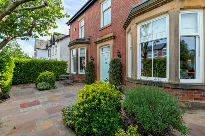 6 Bedroom Detached House For Sale In Westby Street, FY8