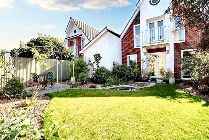 3 Bedroom Detached House For Sale In Ward Way, Witchford, CB6