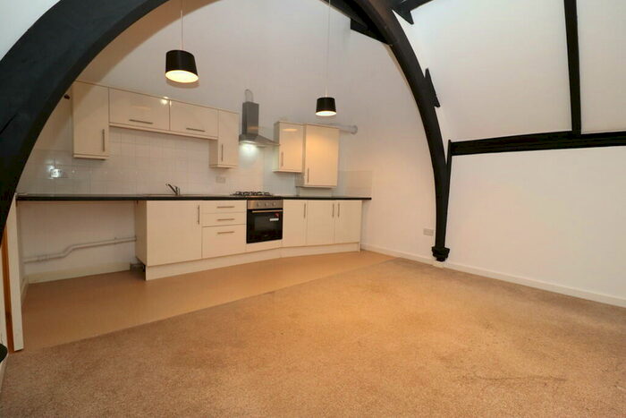 1 Bedroom Apartment To Rent In Gladstone Road, Seaforth, L21