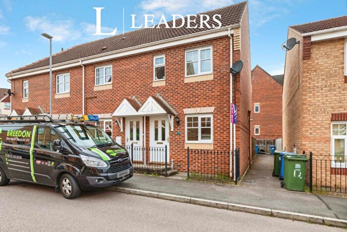 2 Bedroom Flat To Rent In Topaz Grove, Mansfield, Nottinghamshire, NG18