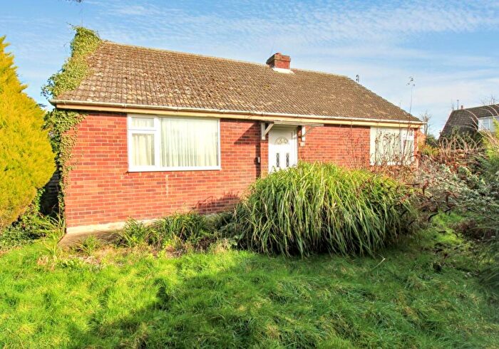 2 Bedroom Detached Bungalow For Sale In Leagate Road, Gipsey Bridge, Boston, Lincolnshire, PE22
