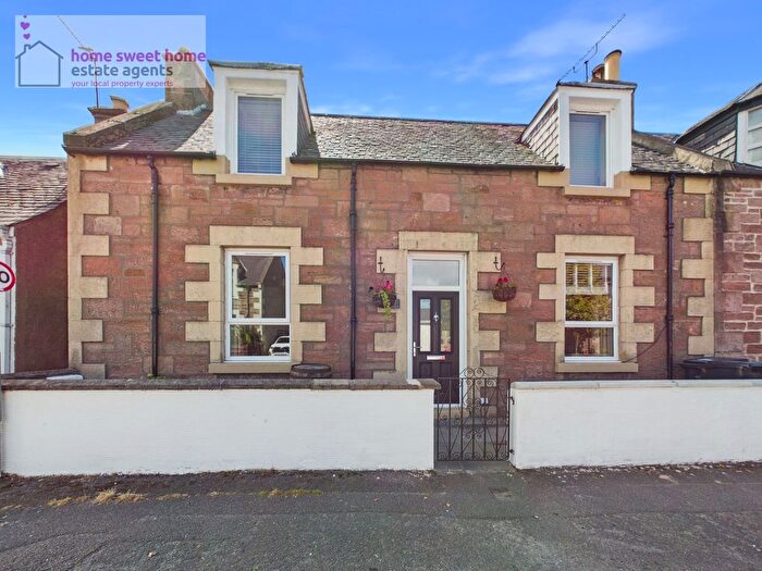 3 Bedroom Semi-Detached House For Sale In India Street, Inverness, IV3