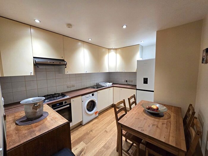 1 Bedroom Flat To Rent In High Street, London, W3