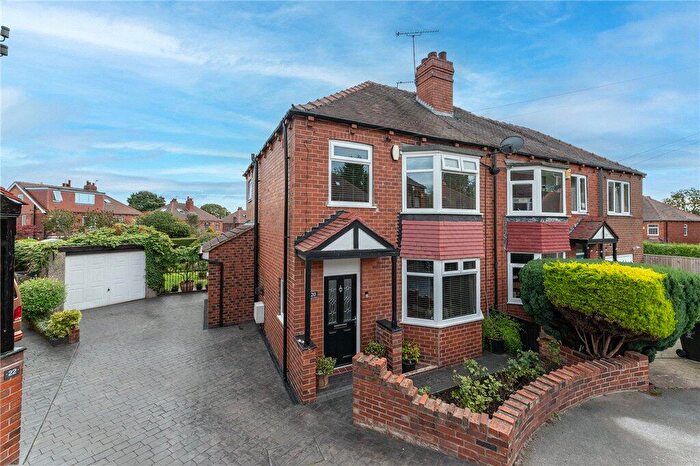 3 Bedroom Semi-Detached House For Sale In Trescoe Avenue, Leeds, West Yorkshire, LS13