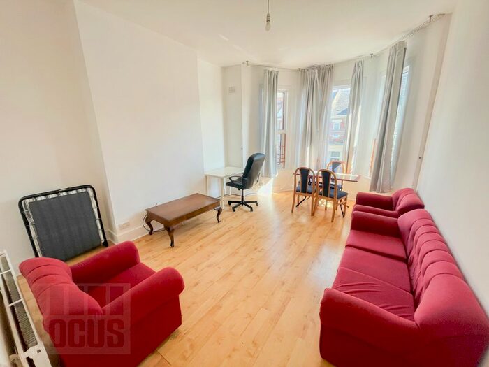 2 Bedroom Flat To Rent In Forburg Road, Stoke Newington, N16