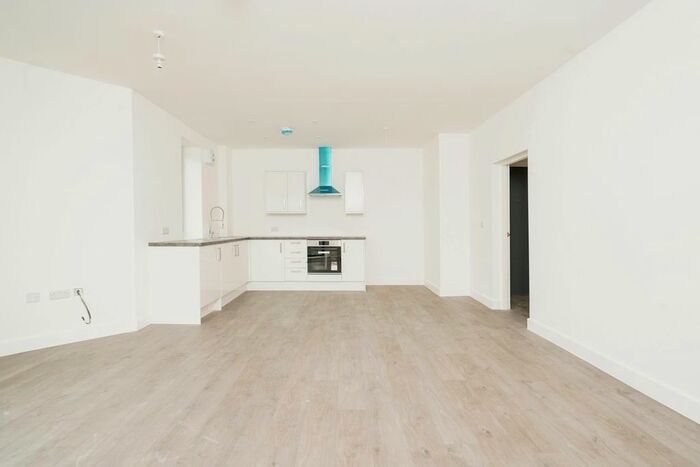 2 Bedroom Flat To Rent In Trulock Road, Tottenham, London, N17