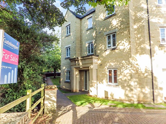 2 Bedroom Apartment To Rent In Bathing Place Court, Witney, Oxfordshire, OX28