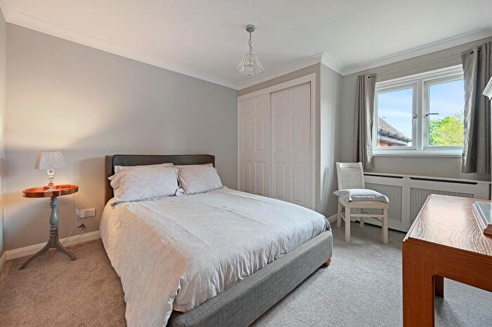 4 Bedroom Town House To Rent In Chantry Place, Eton, SL4