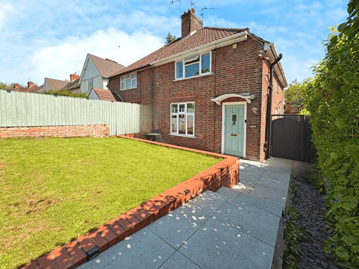 3 Bedroom Semi-Detached House To Rent In Bowerdean Road, High Wycombe, HP13