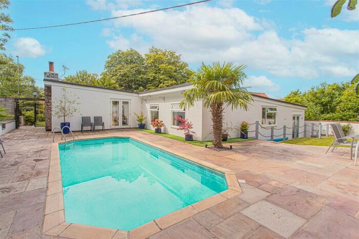 3 Bedroom Detached Bungalow For Sale In High Street, Wick, Bristol, BS30