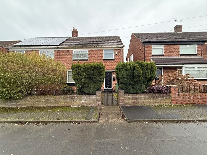 3 Bedroom Semi-Detached House For Sale In Allendale Road, Sunderland, SR3