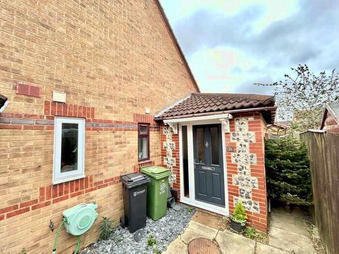 1 Bedroom House To Rent In Plumpton Gardens, Portsmouth, PO3