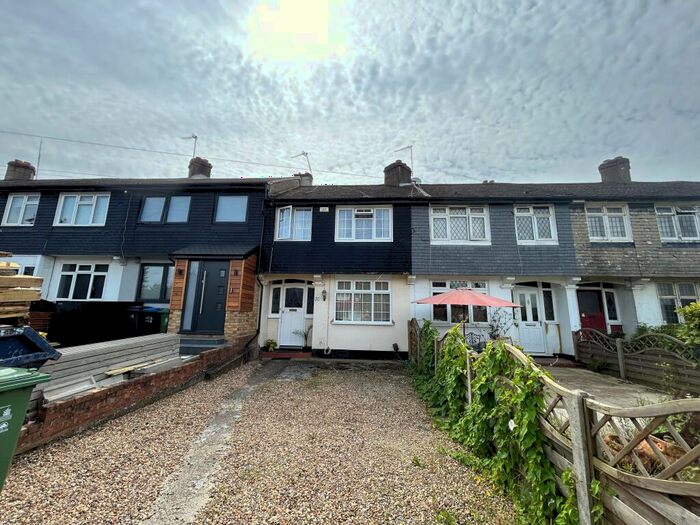 3 Bedroom Terraced House To Rent In Alpine Avenue, Surbiton, KT5