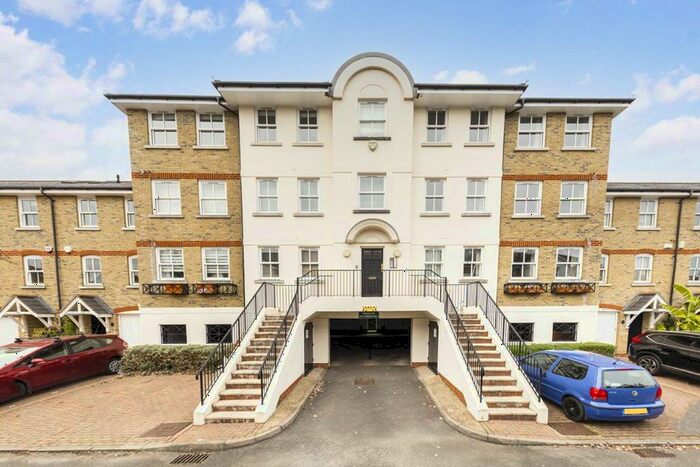 1 Bedroom Flat To Rent In Candler Mews, Amyand Park Road, Twickenham, TW1