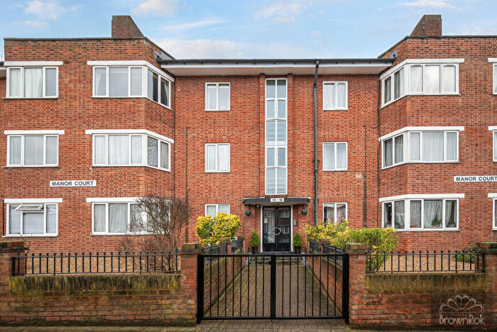 2 Bedroom Apartment To Rent In Bonnersfield Lane, Harrow, HA1