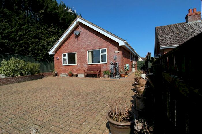 2 Bedroom Detached Bungalow For Sale In Great Bricett, Ipswich, IP7