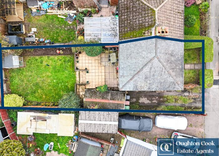 3 Bedroom Semi Detached House For Sale In The Crescent, CV7