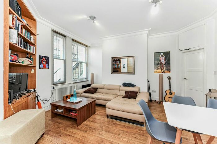 2 Bedroom Flat To Rent In Cornwall Gardens, London, SW7