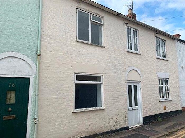 2 Bedroom Terraced House To Rent In St. Michaels Lane, Bridport, DT6