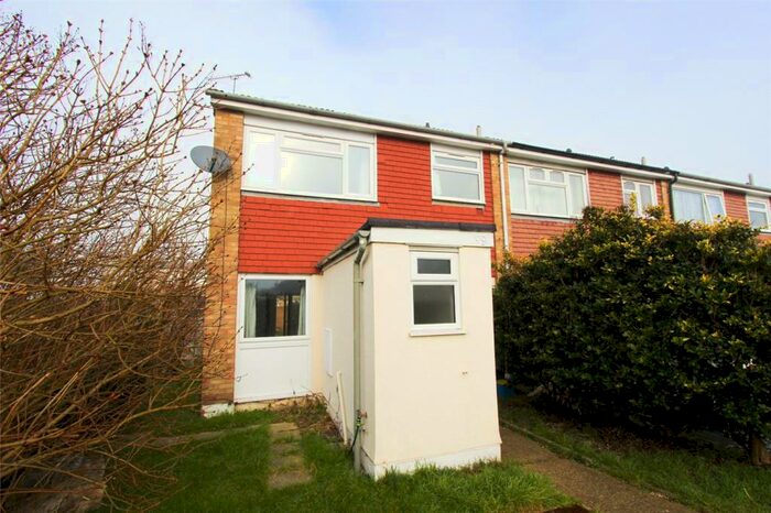 3 Bedroom End Of Terrace House To Rent In Bulwark Road, Shoeburyness, Southend-on-Sea, Essex, SS3