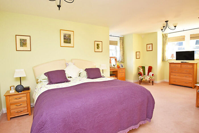 2 Bedroom Apartment For Sale In The Penthouse, Portland Crescent, Harrogate, HG1