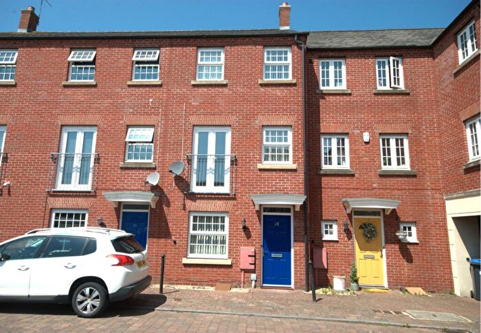 3 Bedroom Terraced House To Rent In Avocet Close, Coton Park, Rugby, CV23
