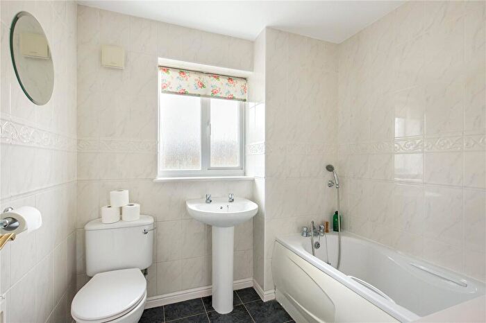4 Bedroom Detached House For Sale In Redwing Rise, Royston, Hertfordshire, SG8