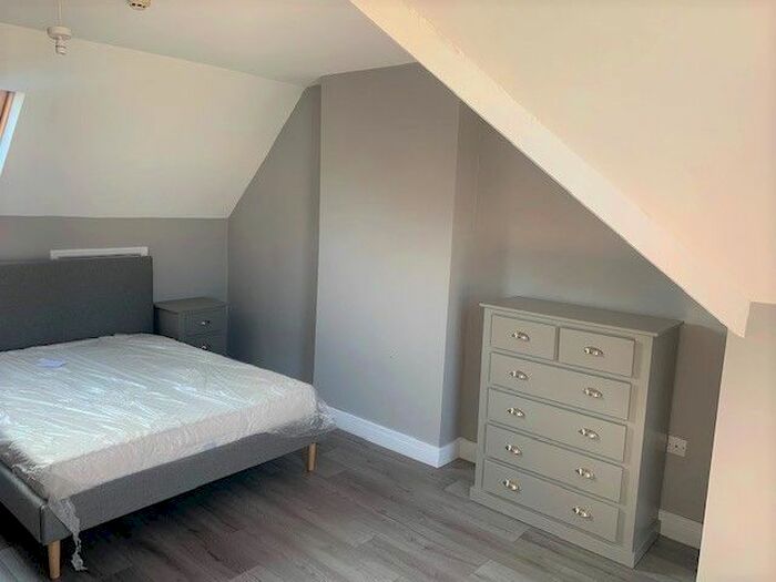 2 Bedroom Flat To Rent In Gibraltar Street, Sheffield, S3