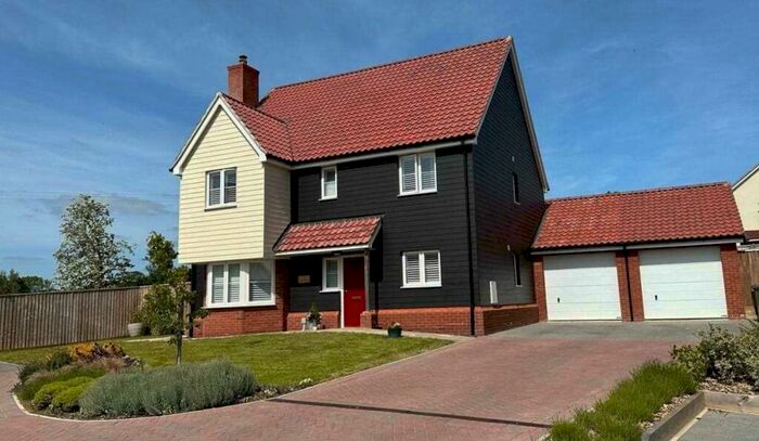 4 Bedroom Detached House For Sale In Millers Way, Otley, IP6