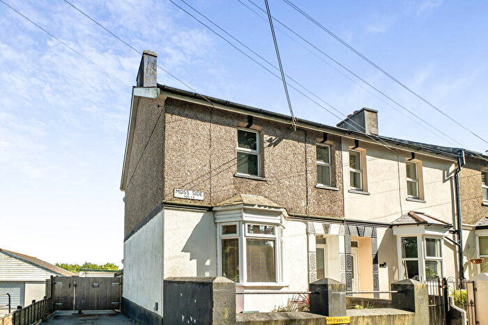 4 Bedroom End Of Terrace House For Sale In Moss Side, Callington, PL17
