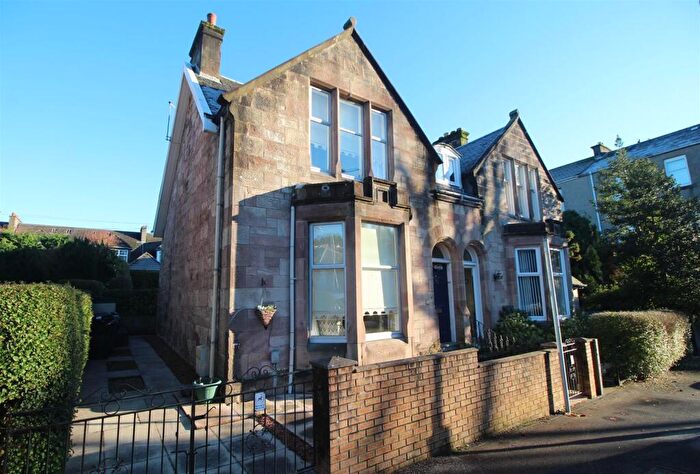 3 Bedroom Semi Detached House For Sale In South Street, Greenock, PA16