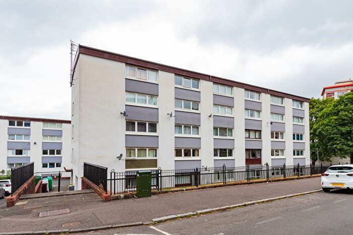 2 Bedroom Maisonette For Sale In Alice Street, Paisley, PA2