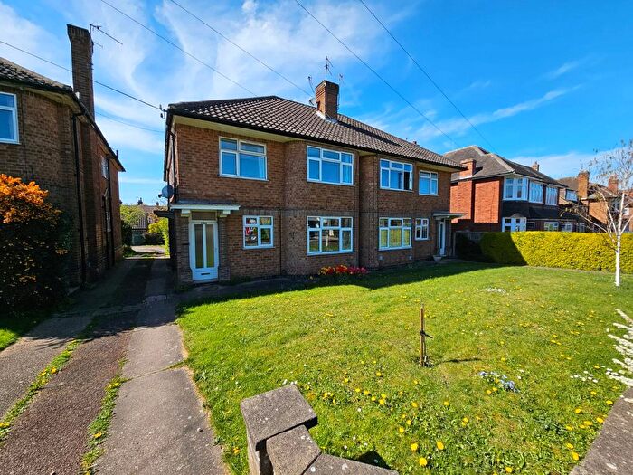 2 Bedroom Flat To Rent In Musters Road, West Bridgford, Nottingham, Nottinghamshire, NG2