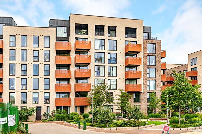 3 Bedroom Flat To Rent In Forrester Way, London, E15