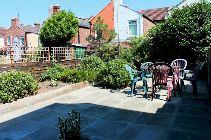 4 Bedroom Terraced House To Rent In Sheffield Road, Portsmouth, PO1