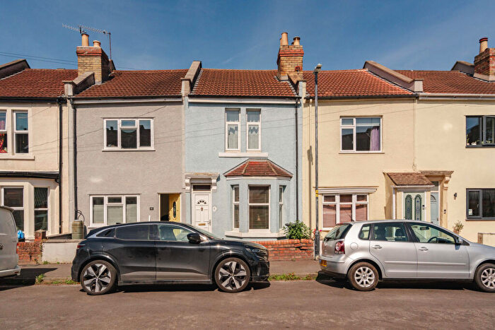 2 Bedroom Terraced House For Sale In Jasper Street, Bedminster, Bristol, BS3