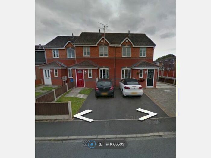 3 Bedroom Terraced House To Rent In Haydock Avenue, Sale, M33