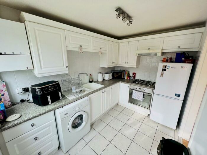 3 Bedroom Town House To Rent In Millhouse Lane, Moreton, Wirral, CH46