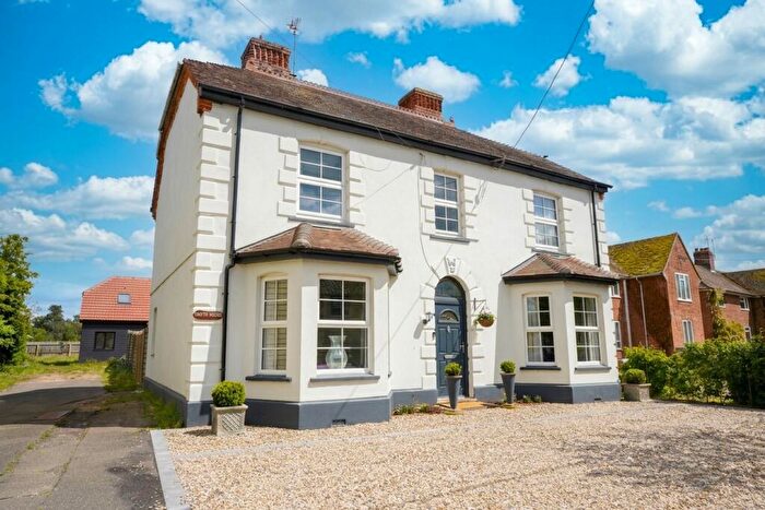 5 Bedroom Detached House For Sale In High Street, Tuddenham, IP28
