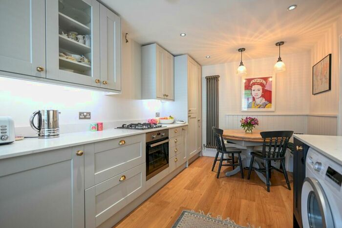 3 Bedroom Terraced House To Rent In Thames Street, Weybridge, KT13