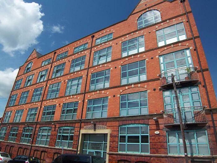 2 Bedroom Flat To Rent In Duke Street, - Duke Street, Northampton, NN1