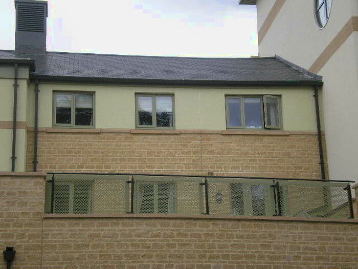 2 Bedroom Flat To Rent In Marriotts Walk, Witney, OX28