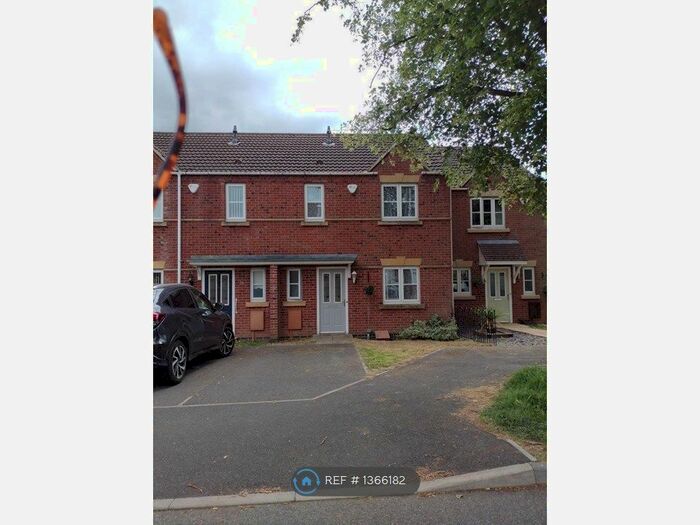 3 Bedroom Terraced House To Rent In Chevin Avenue, Mickleover, Derby, DE3