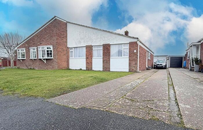 3 Bedroom Semi-Detached Bungalow For Sale In Garden Road, Walton On The Naze, CO14